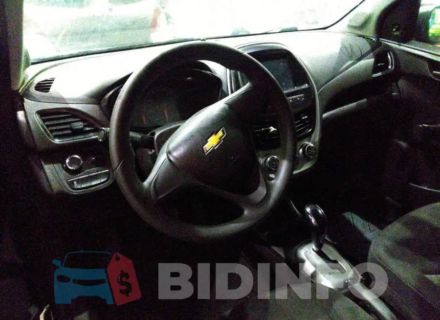 000CB6SA6HC800711 Photo# 7