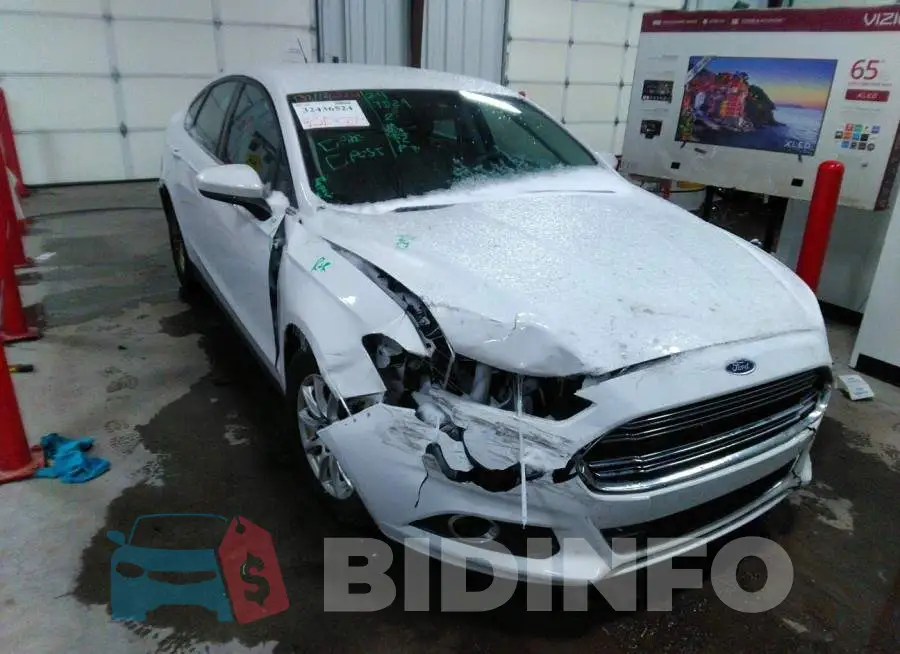 3FA6P0G75GR156723 Photo# 1