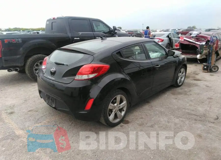 KMHTC6AD1FU242964 Photo# 4