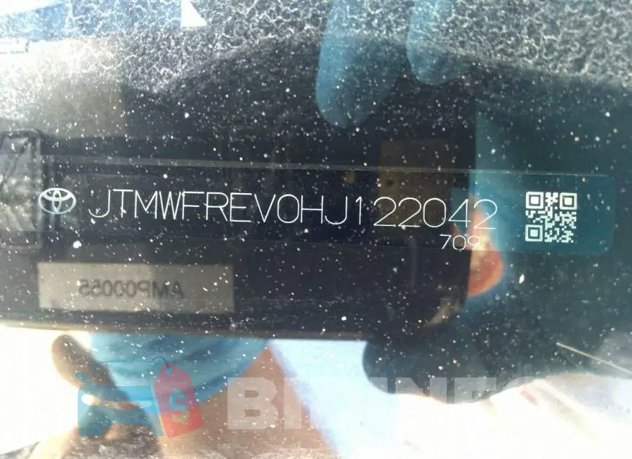 JTMWFREV0HJ122042 Photo# 9