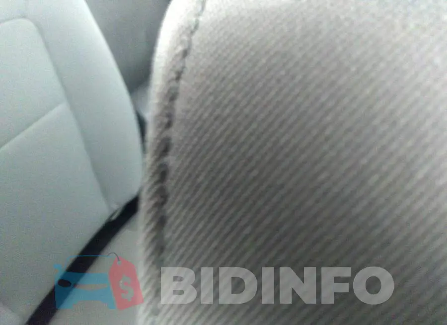 1GCHSBEA8N1127235 Photo# 8