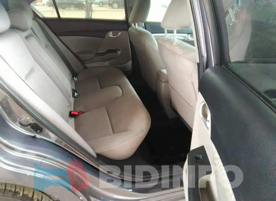 19XFB2F87FE004219 Photo# 8