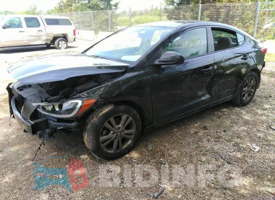5NPD84LF0JH219871 Photo# 2