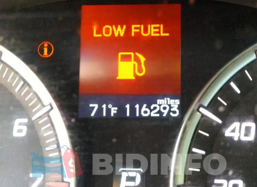 19UUB2F35FA011850 Photo# 7