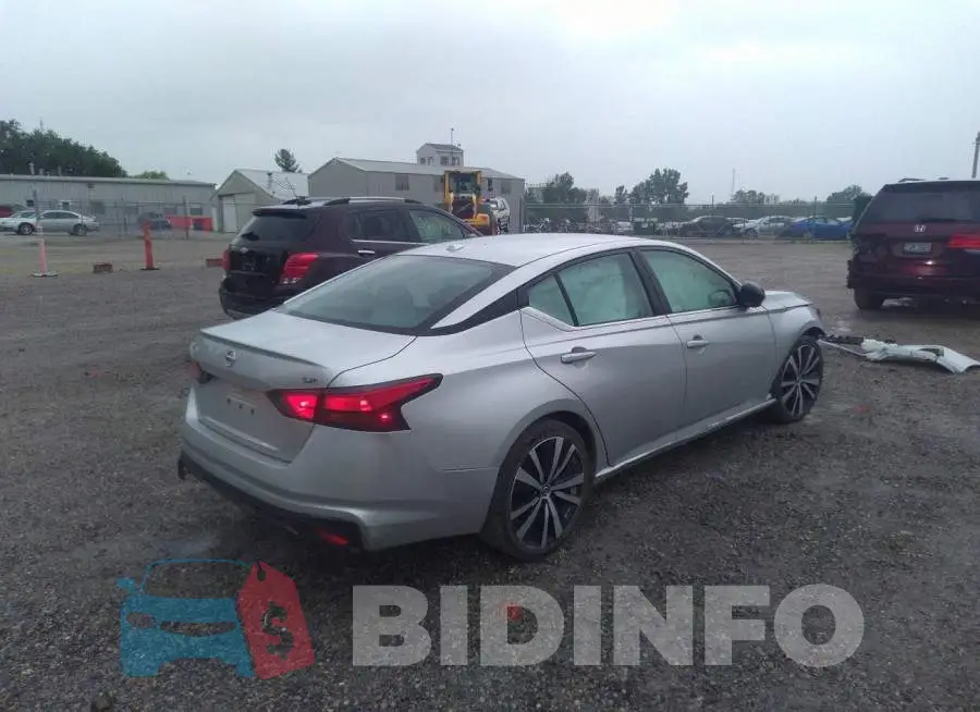 1N4BL4CV1LC145054 Photo# 4