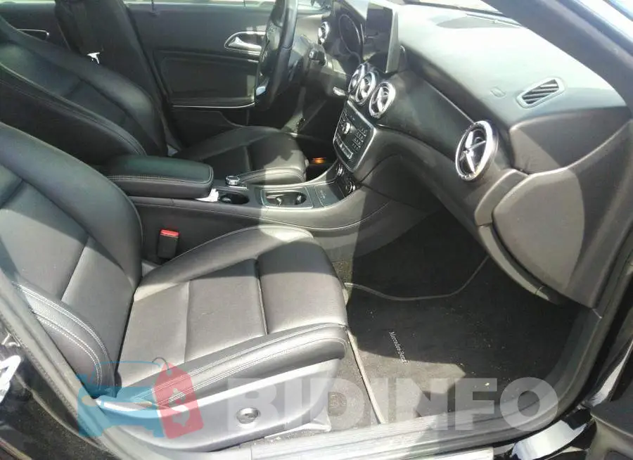 WDDSJ4EB4JN521255 Photo# 5