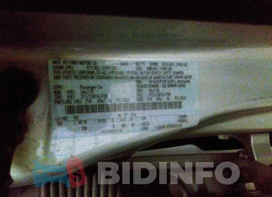 1FADP3F22FL343249 Photo# 9