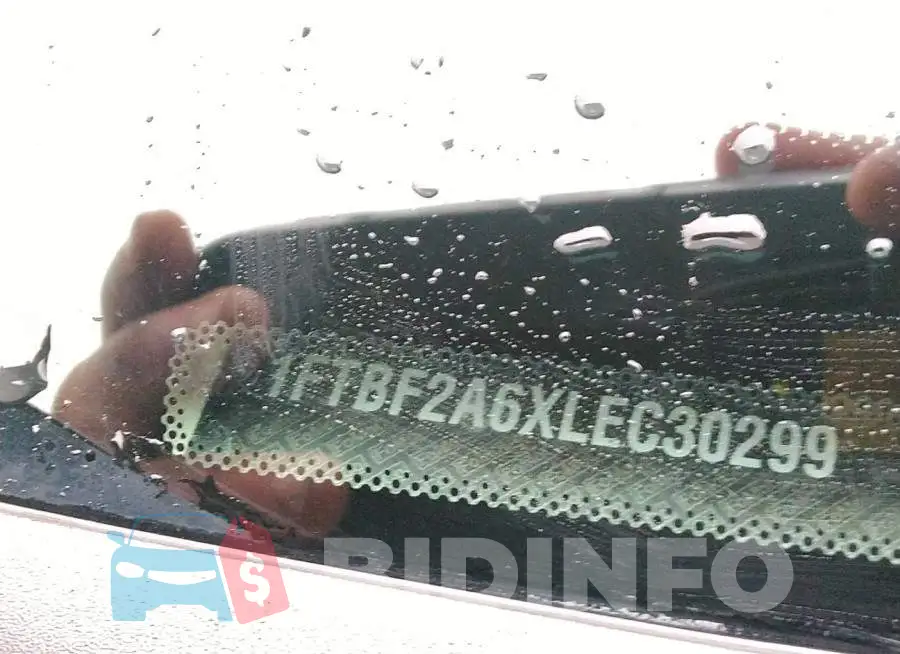 1FTBF2A6XLEC30299 Photo# 9