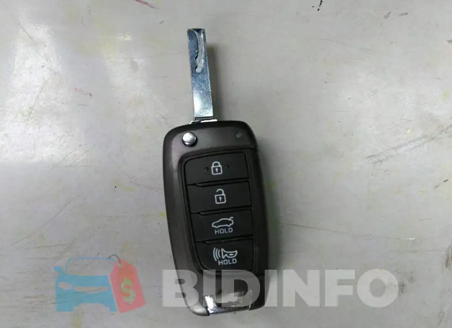 3KPC24A36KE069695 Photo# 11