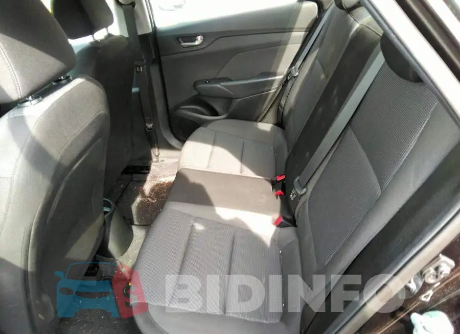 3KPC24A36KE069695 Photo# 8