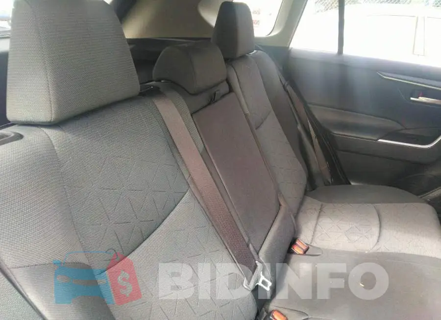 JTMP1RFV2KD501499 Photo# 8
