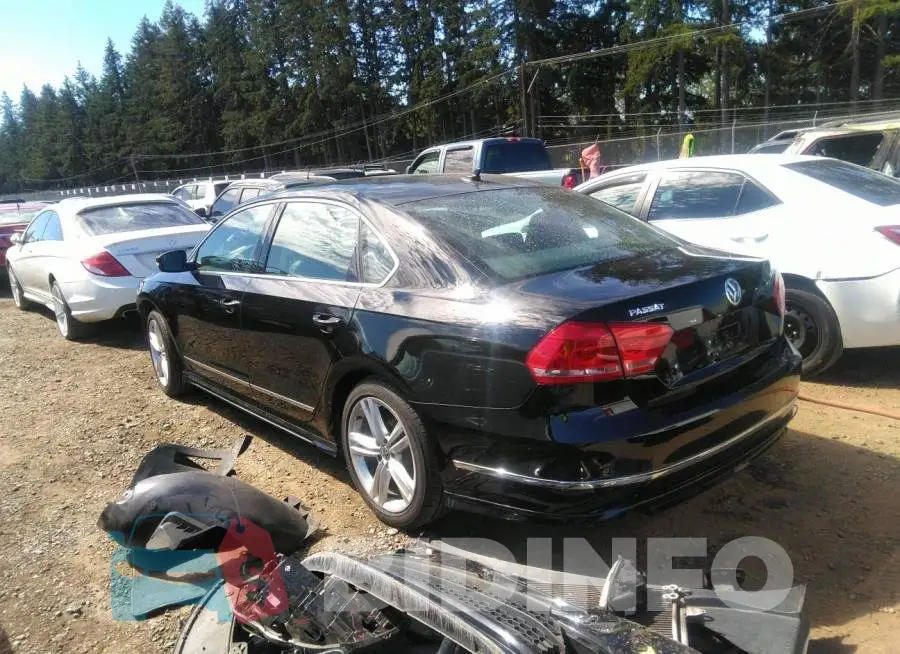 1VWCM7A30FC005481 Photo# 3