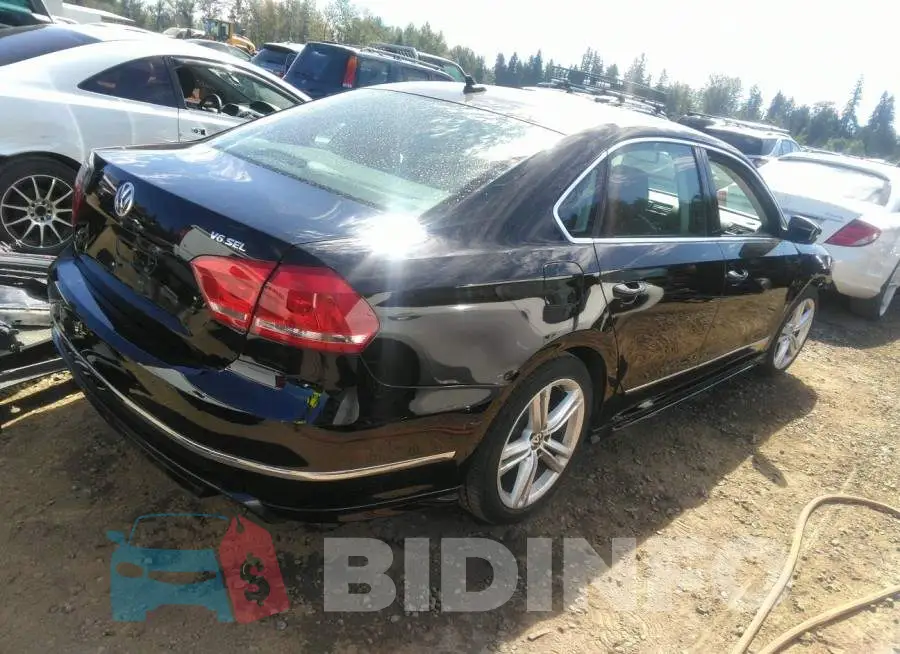 1VWCM7A30FC005481 Photo# 4