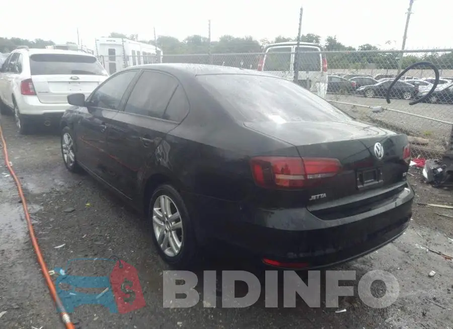 3VW2B7AJ7JM241262 Photo# 3