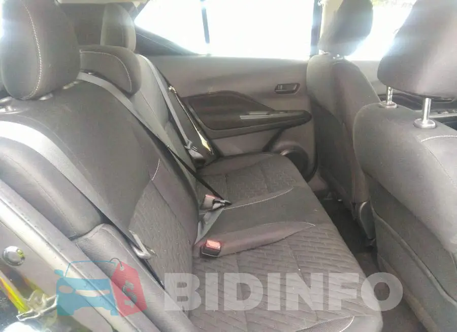 3N1CP5BV1NL483607 Photo# 8