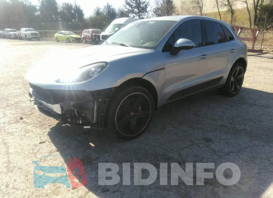 WP1AB2A52MLB31793 Photo# 2
