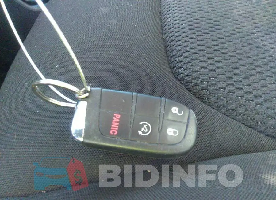 ZACCJBBB6JPJ14257 Photo# 11