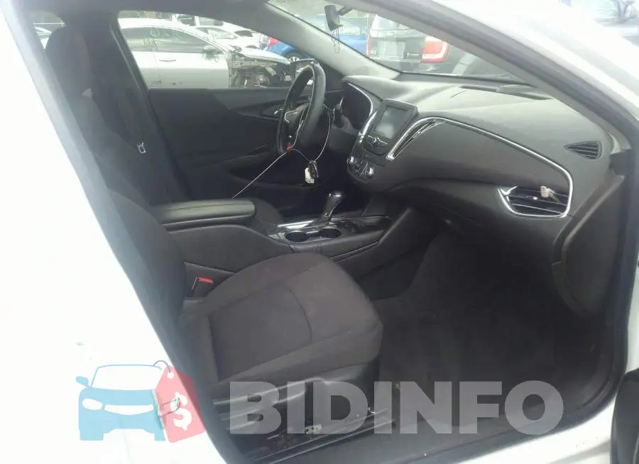 1G1ZD5ST2JF151493 Photo# 5