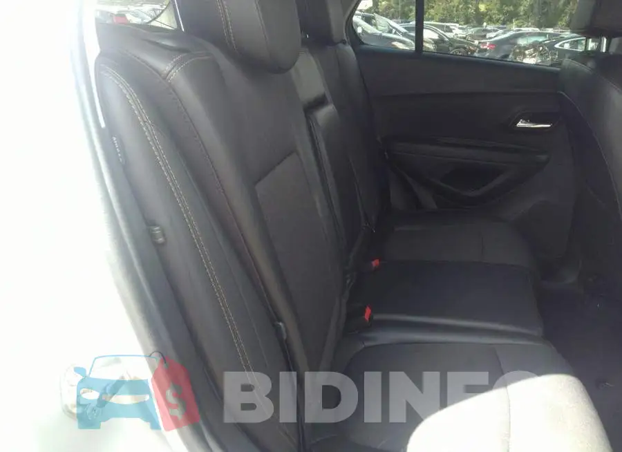 3GNCJPSB5JL294864 Photo# 8