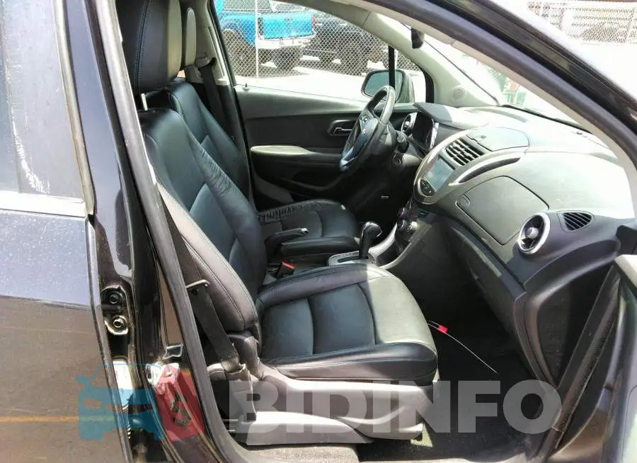 KL7CJNSB2FB207764 Photo# 5