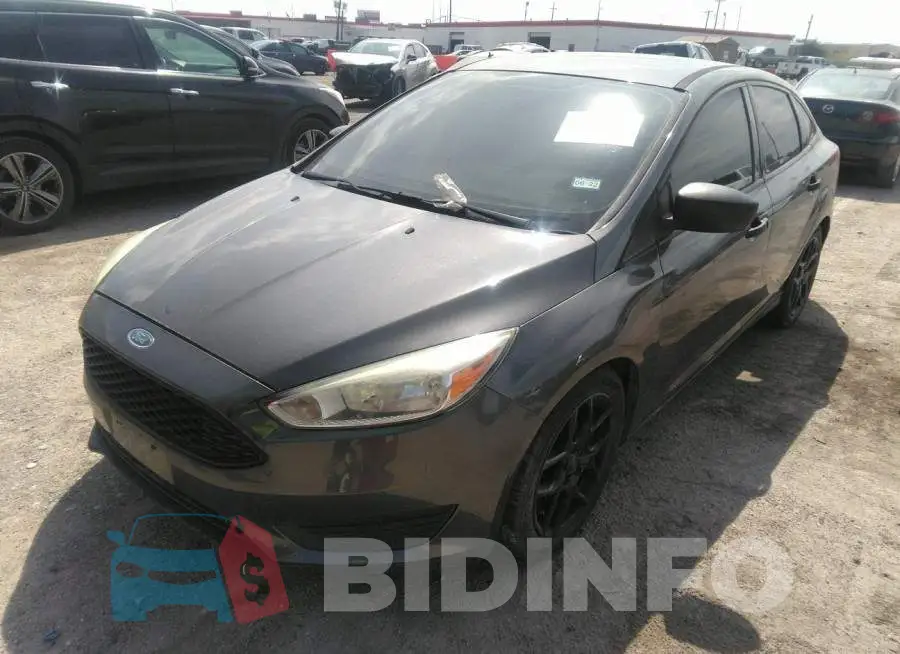 1FADP3E25FL268869 Photo# 2