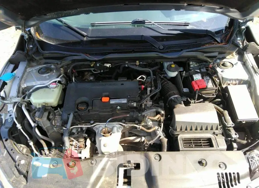 19XFC2F73JE202471 Photo# 10