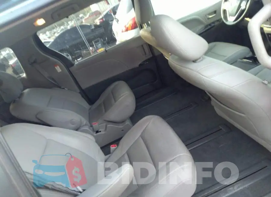 5TDDZ3DC1HS169210 Photo# 8