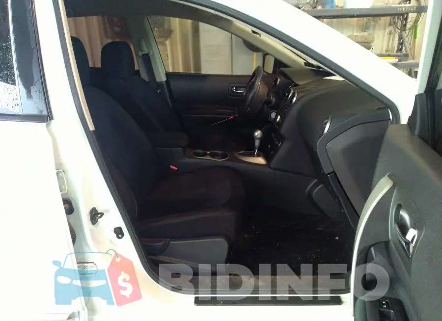 JN8AS5MT9FW162638 Photo# 5