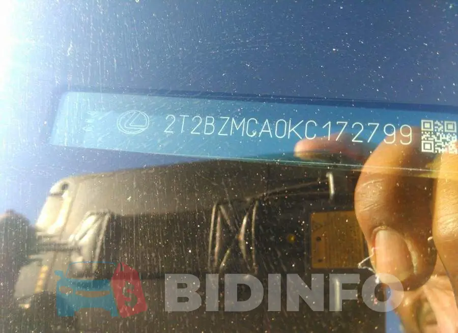 2T2BZMCA0KC172799 Photo# 9