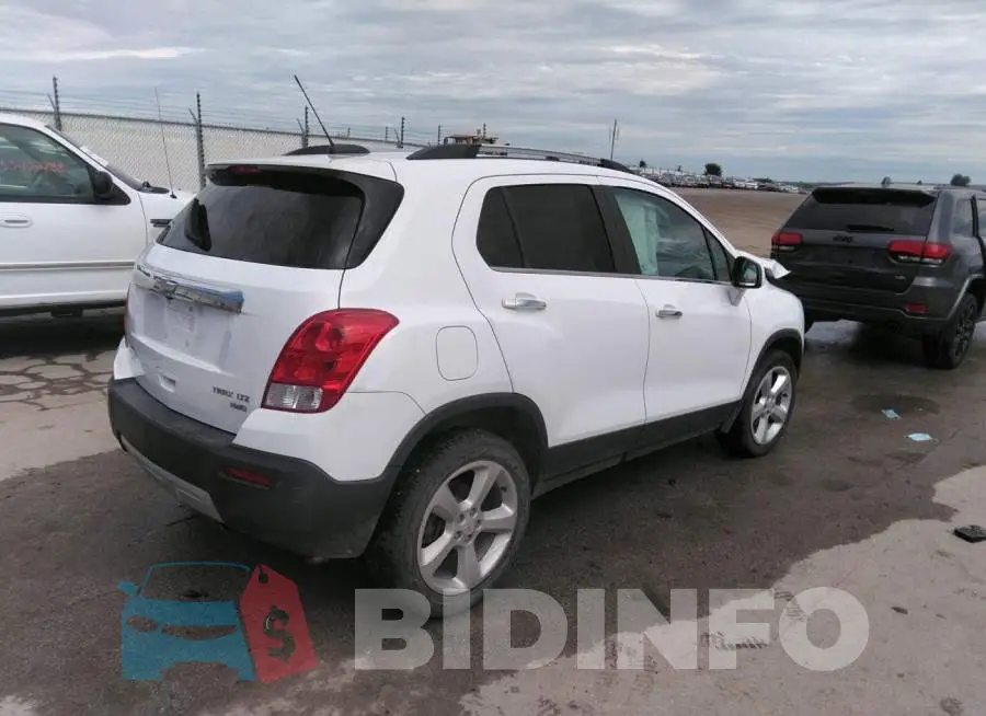 KL7CJTSB4FB232198 Photo# 4