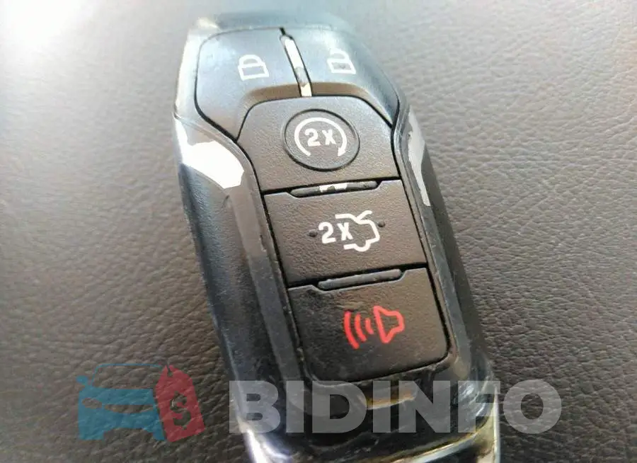 3FA6P0LU2GR356213 Photo# 11