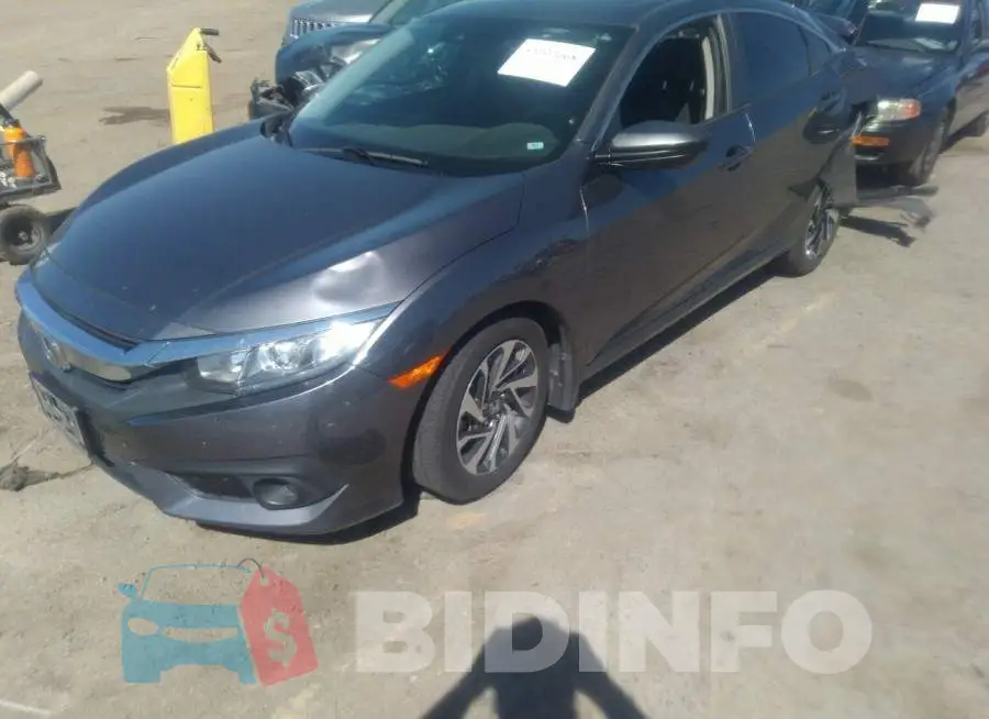 19XFC2F84GE243662 Photo# 2
