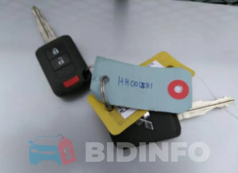 ML32F3FJ4HH001581 Photo# 11
