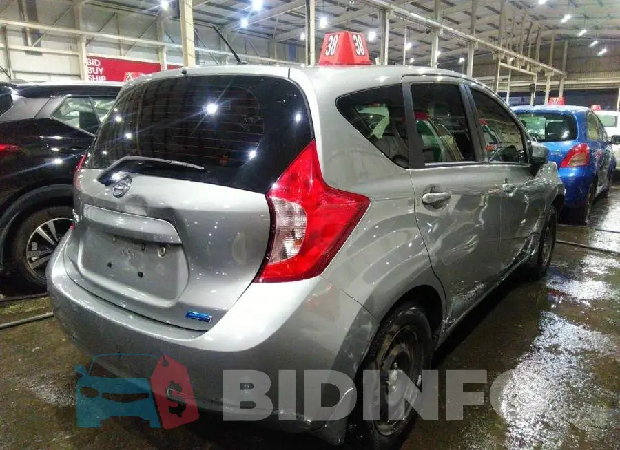 001CE2CP9FL387648 Photo# 4