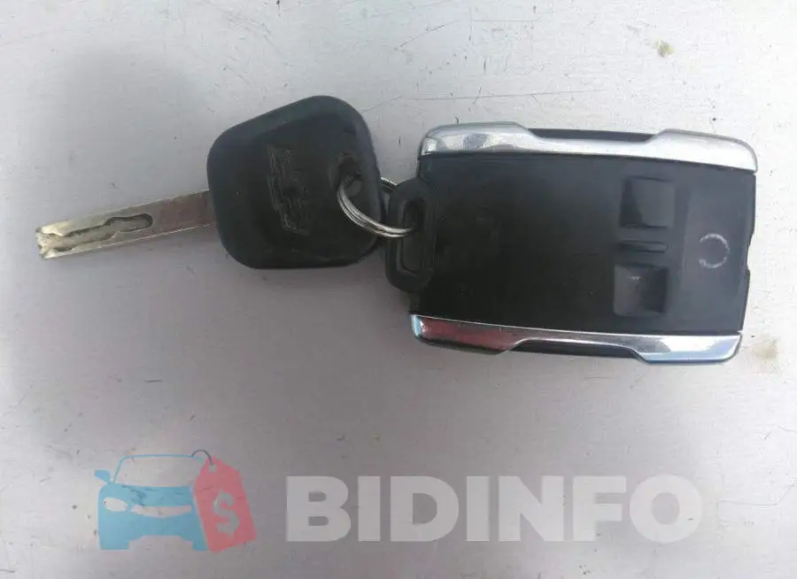 1GCPTDE11G1272995 Photo# 11