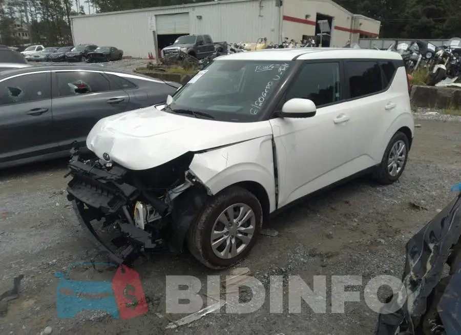 KNDJ23AU6M7769214 Photo# 2