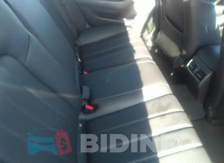 JM1GL1VM8M1614009 Photo# 8