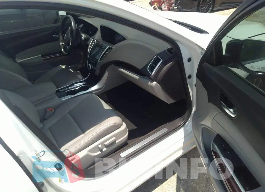 19UUB2F55FA024132 Photo# 5