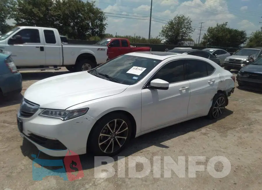 19UUB2F55FA024132 Photo# 2