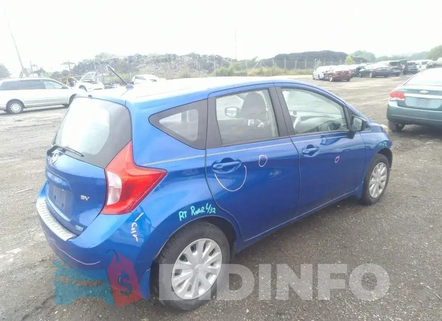3N1CE2CP8FL360134 Photo# 4