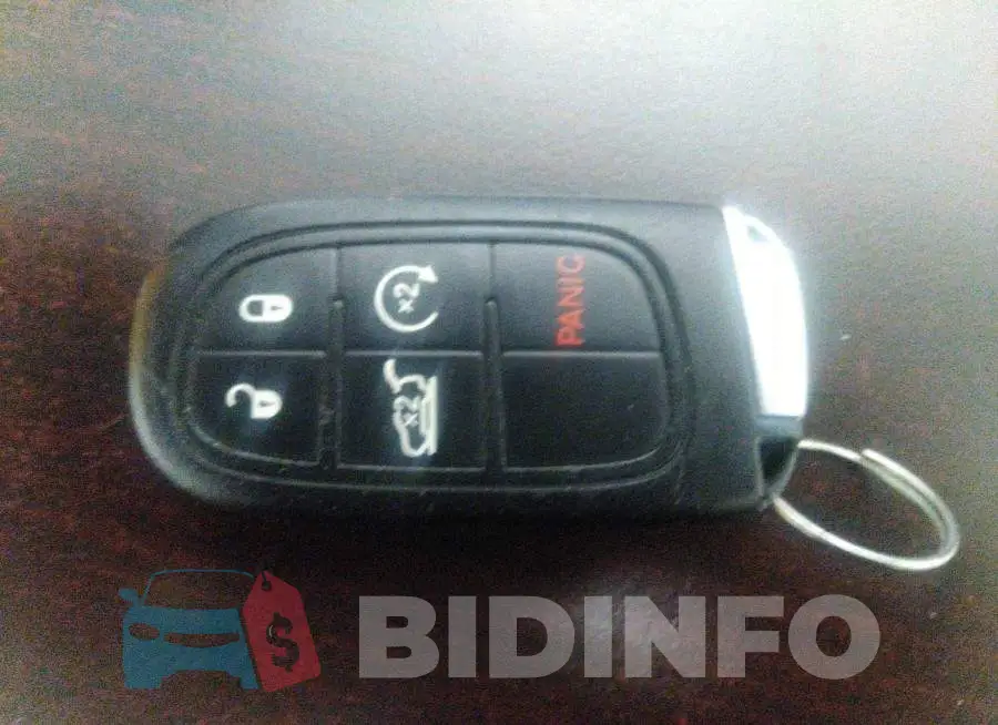 3C4NJCCB2LT170918 Photo# 11