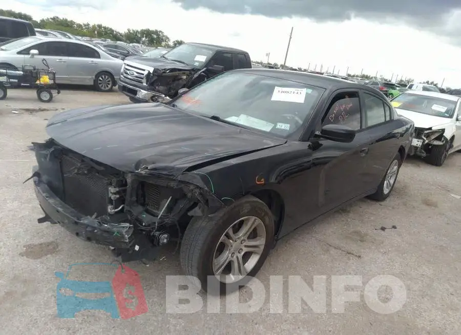 2C3CDXBG8FH728517 Photo# 2