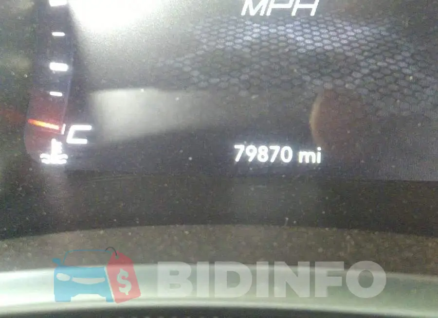 2C3CDXCT3GH117789 Photo# 7