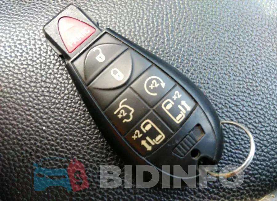 2C4RDGEG8KR630674 Photo# 11
