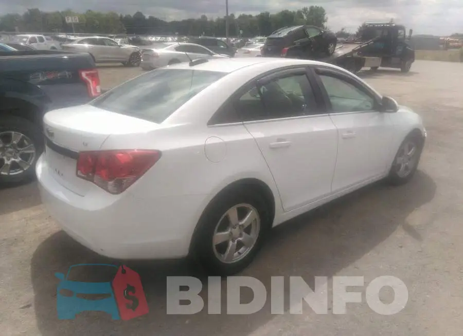 1G1PC5SB3F7174817 Photo# 4