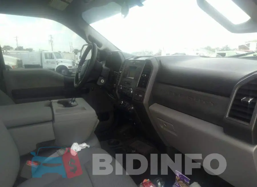1FT7W2B65JEB79781 Photo# 5