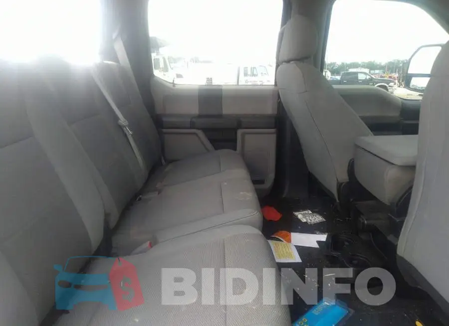 1FT7W2B65JEB79781 Photo# 8