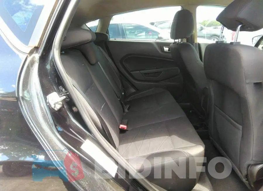 3FADP4EJ4FM167639 Photo# 8
