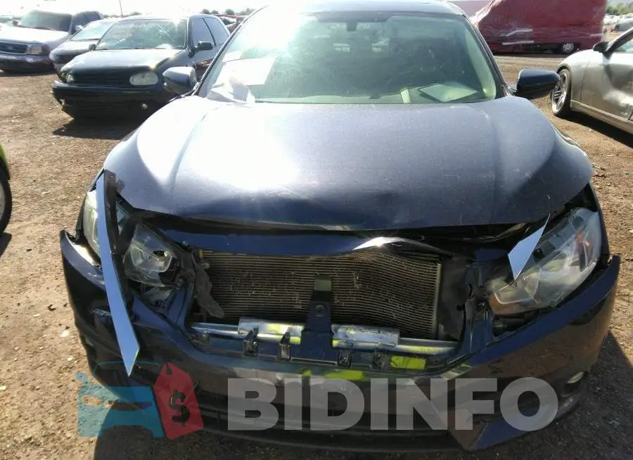 19XFC1F73HE025120 Photo# 6
