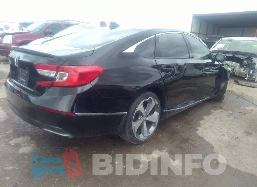 1HGCV1F57JA049331 Photo# 4